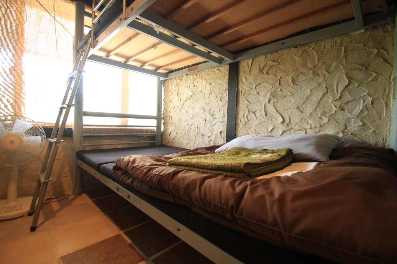 Taketomijima Guesthouse And Je Taime Екстериор снимка