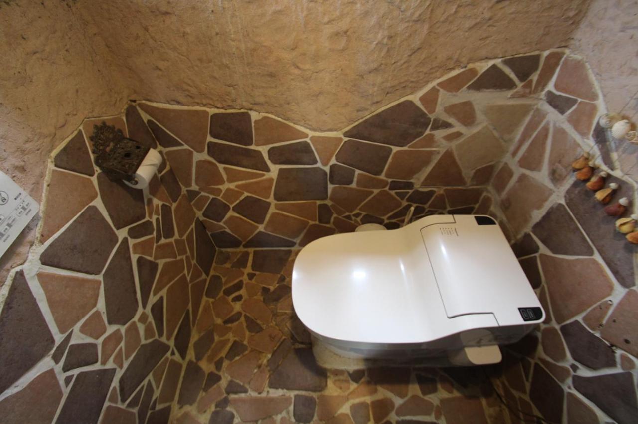 Taketomijima Guesthouse And Je Taime Екстериор снимка